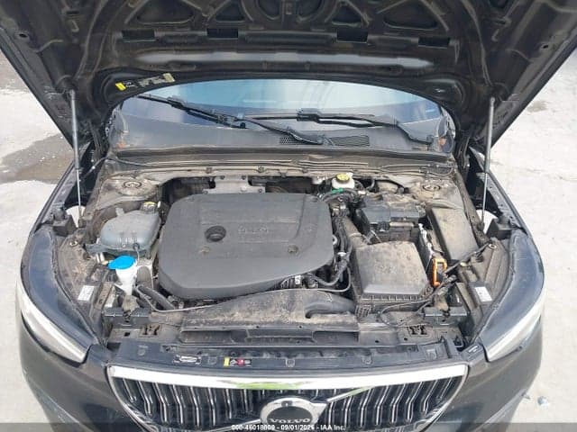 2024 VOLVO XC40 B5 CORE BRIGHT THEME/B5 CORE DARK THEME 10