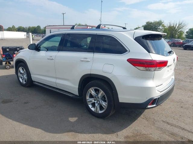 2018 TOYOTA HIGHLANDER LIMITED 3