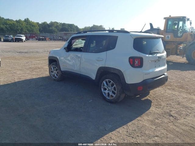 2017 JEEP RENEGADE LATITUDE 4X4 3