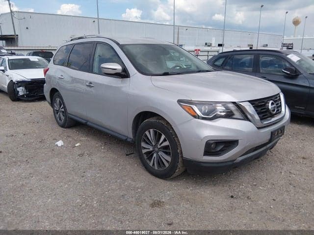 2017 NISSAN PATHFINDER SV 1