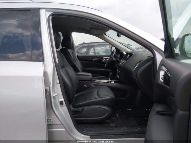2017 NISSAN PATHFINDER SV 5