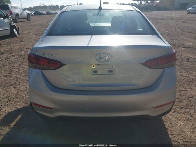 2020 HYUNDAI ACCENT SE 17