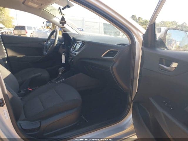 2020 HYUNDAI ACCENT SE 5