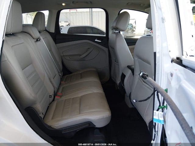 2017 FORD ESCAPE TITANIUM 8