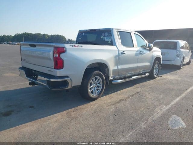 2019 CHEVROLET SILVERADO 1500 LT 4