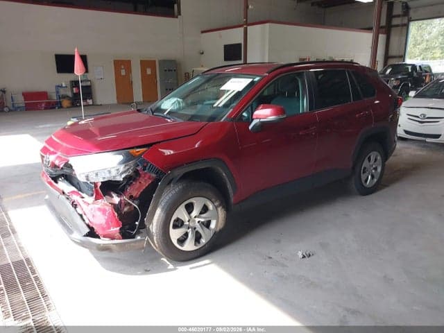 2020 TOYOTA RAV4 LE 2
