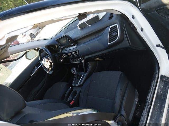 2021 KIA SELTOS S 5