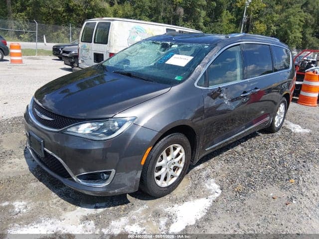 2020 CHRYSLER PACIFICA TOURING L 2