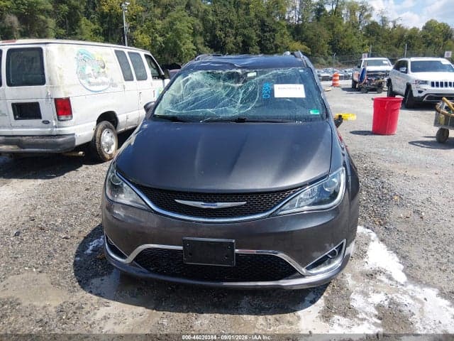 2020 CHRYSLER PACIFICA TOURING L 12