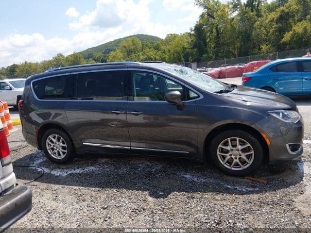 2020 CHRYSLER PACIFICA TOURING L 13