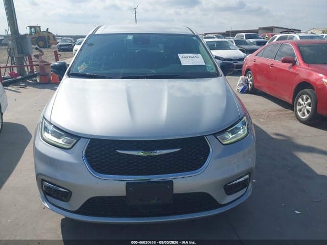 2024 CHRYSLER PACIFICA TOURING L 12