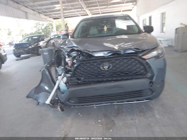 2023 TOYOTA COROLLA CROSS L 12