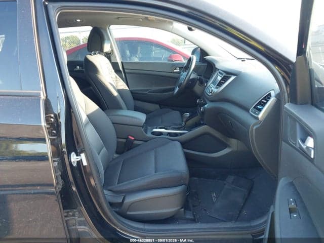 2017 HYUNDAI TUCSON VALUE 5