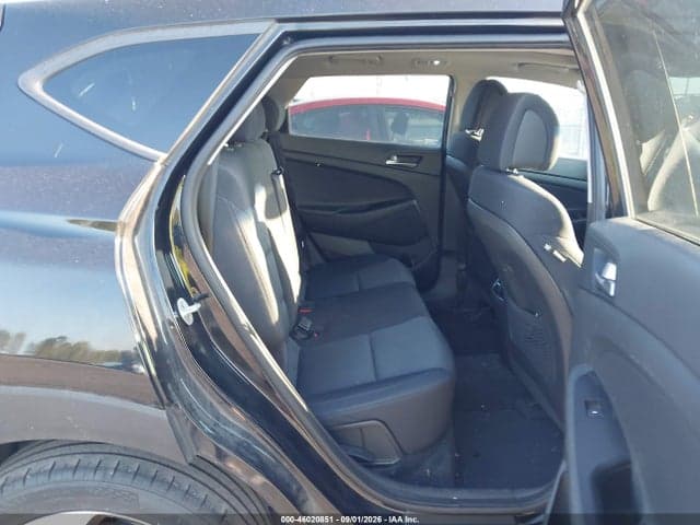 2017 HYUNDAI TUCSON VALUE 8