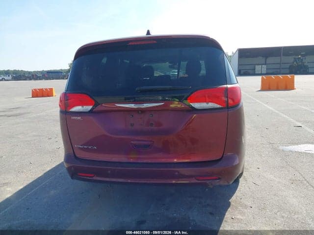 2017 CHRYSLER PACIFICA TOURING 16