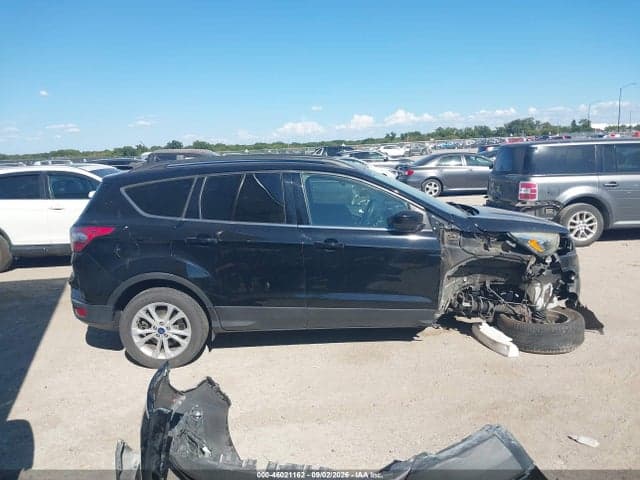 2017 FORD ESCAPE SE 13