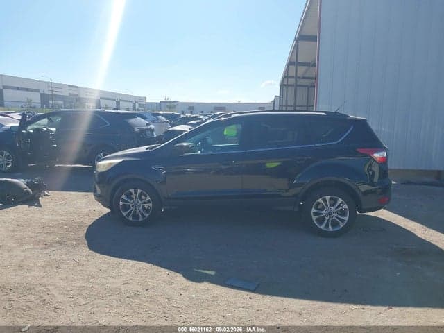 2017 FORD ESCAPE SE 14