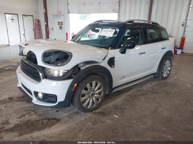 2017 MINI COUNTRYMAN COOPER 2