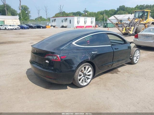 2018 TESLA MODEL 3 LONG RANGE/PERFORMANCE 2