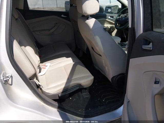 2017 FORD ESCAPE SE 8