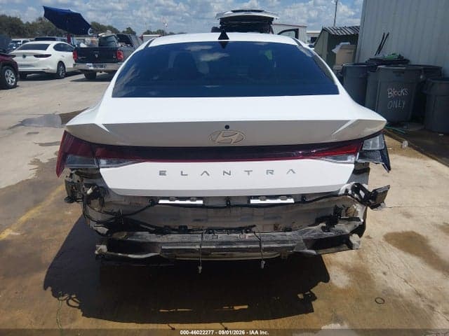 2025 HYUNDAI ELANTRA SE 6