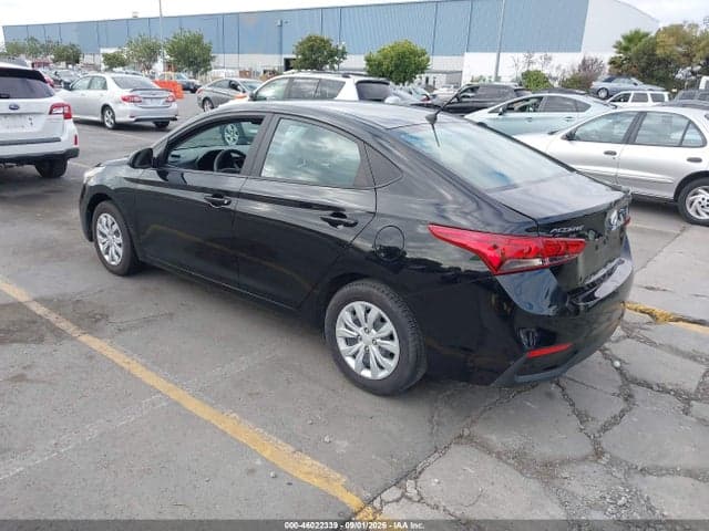 2022 HYUNDAI ACCENT SE 3