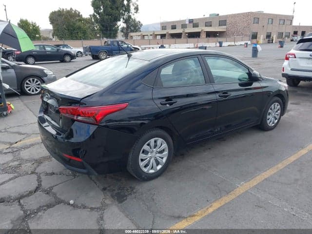 2022 HYUNDAI ACCENT SE 4