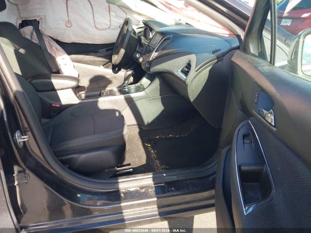 2017 CHEVROLET CRUZE LT AUTO 5