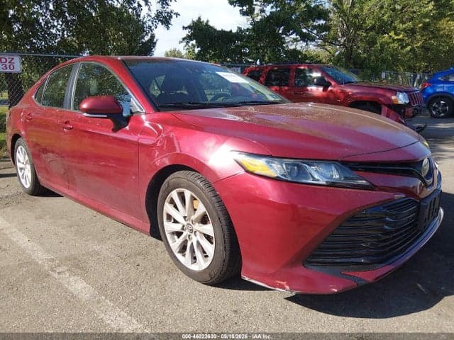 2018 TOYOTA CAMRY LE