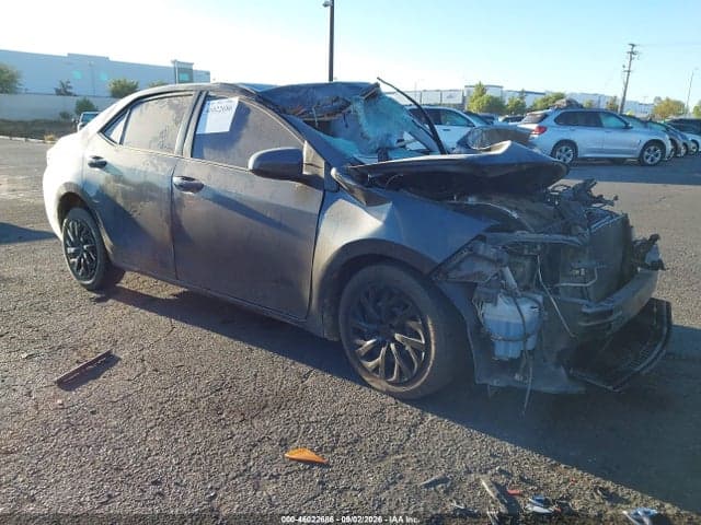 2017 TOYOTA COROLLA LE 1
