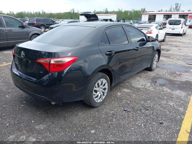 2017 TOYOTA COROLLA LE 4