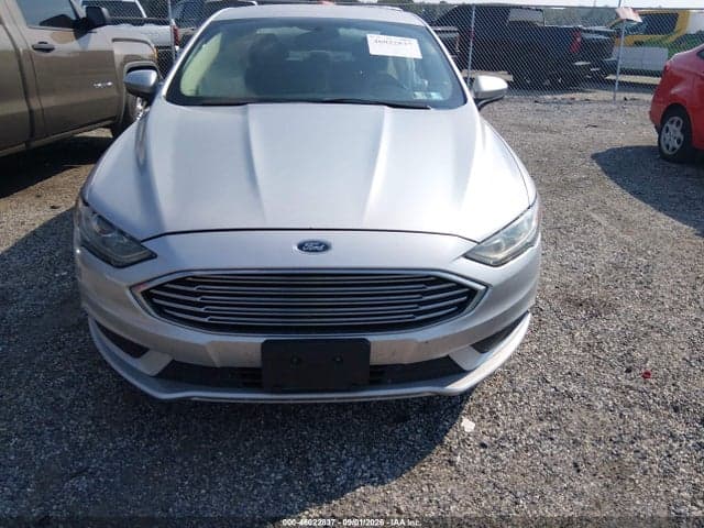 2017 FORD FUSION SE 12