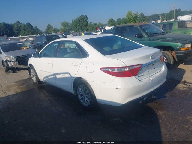 2017 TOYOTA CAMRY LE 3