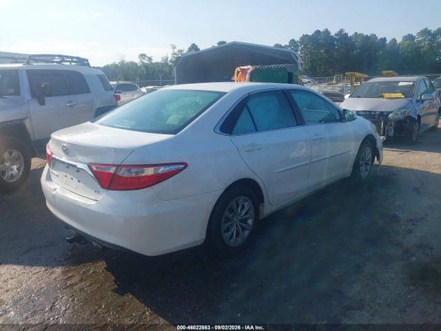 2017 TOYOTA CAMRY LE 4