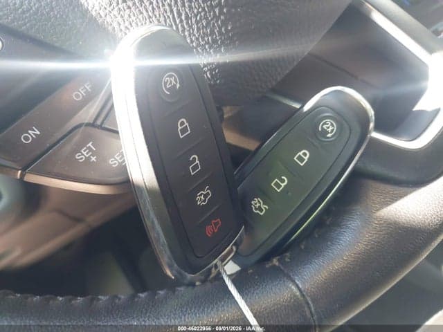 2017 FORD ESCAPE TITANIUM 11
