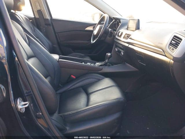 2017 MAZDA MAZDA3 TOURING 5