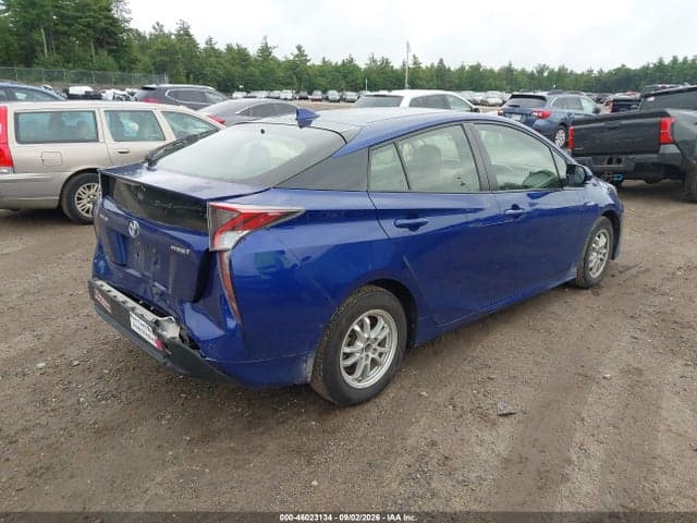 2018 TOYOTA PRIUS TWO 4