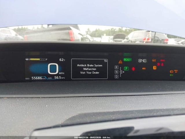 2018 TOYOTA PRIUS TWO 7