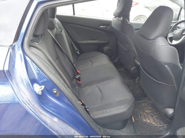 2018 TOYOTA PRIUS TWO 8
