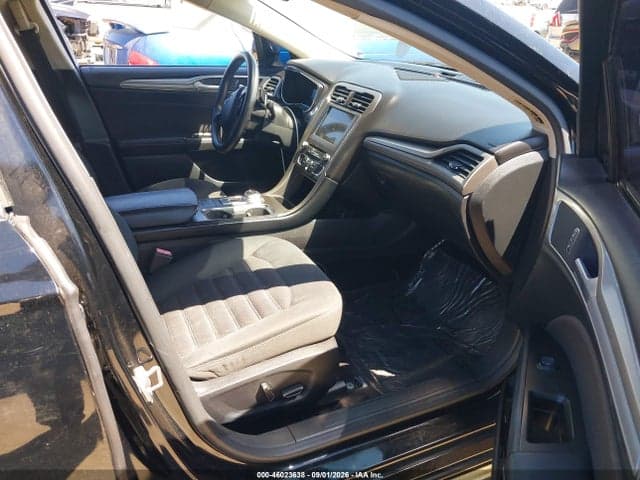 2017 FORD FUSION SE 5