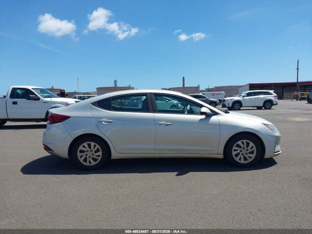 2019 HYUNDAI ELANTRA SE 15