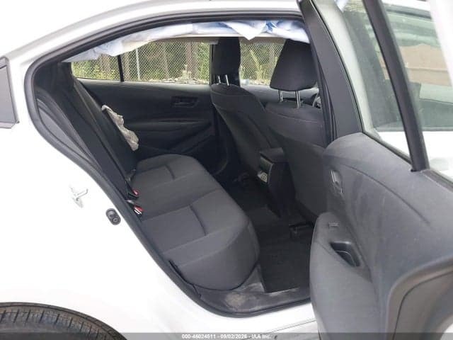 2026 TOYOTA COROLLA LE 18