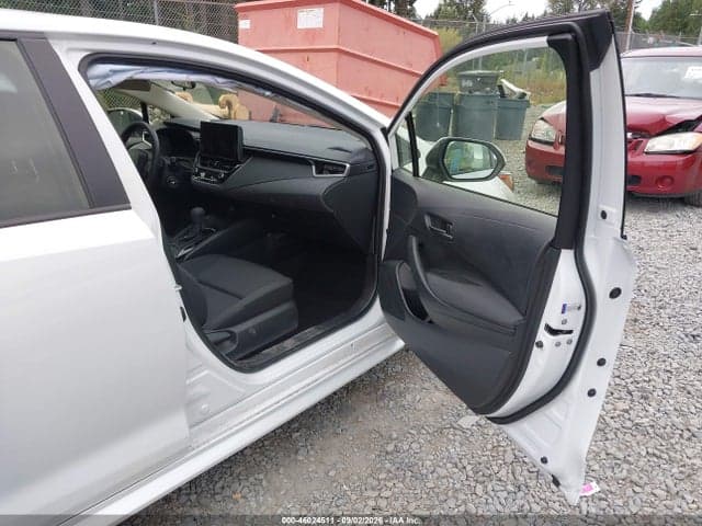 2026 TOYOTA COROLLA LE 5
