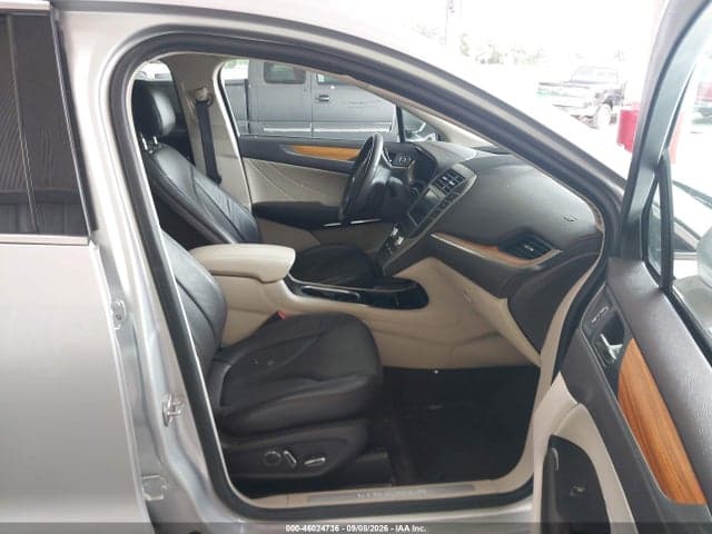 2019 LINCOLN MKC SELECT 5