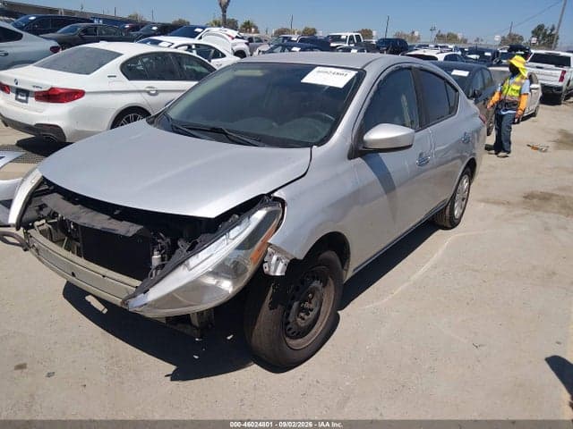 2019 NISSAN VERSA 1.6 SV 2