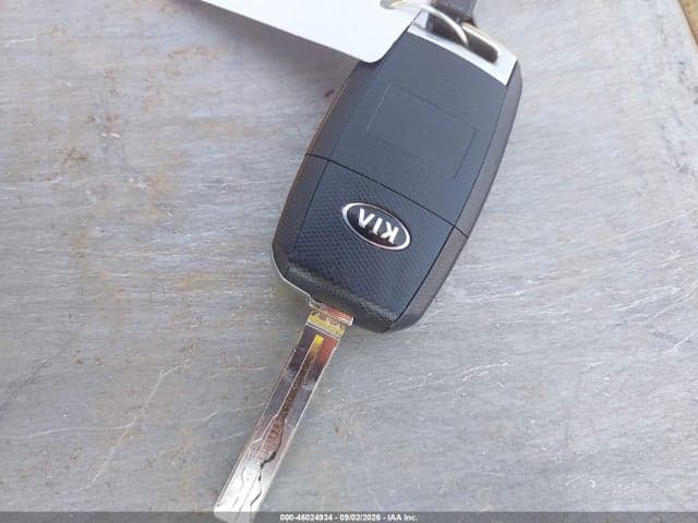 2017 KIA SOUL 11