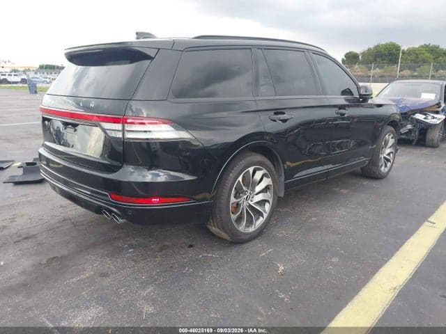 2025 LINCOLN AVIATOR PREMIERE 4
