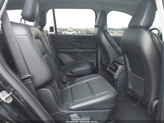 2025 LINCOLN AVIATOR PREMIERE 8