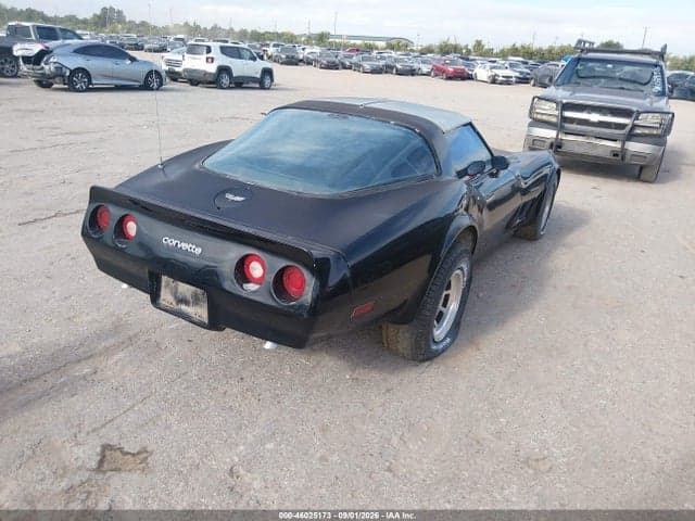 1982 CHEVROLET CORVETTE 4