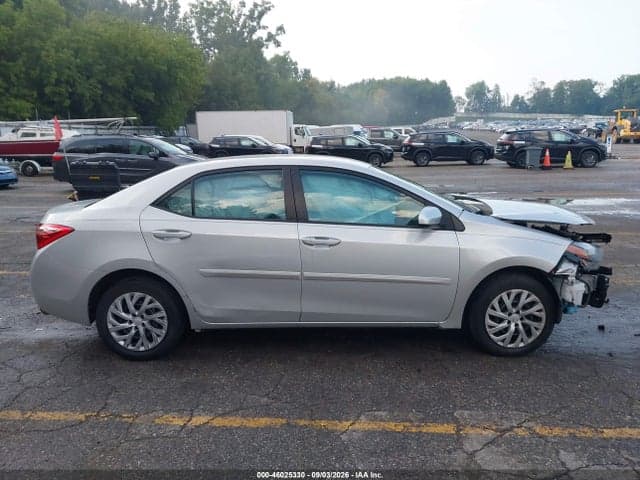 2018 TOYOTA COROLLA LE 13
